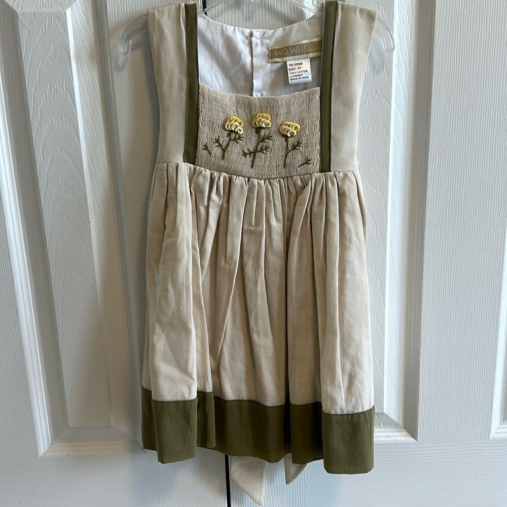 W.D. Wolf Daydream Girls Buttercup Tan Smock Dress - Size 3T